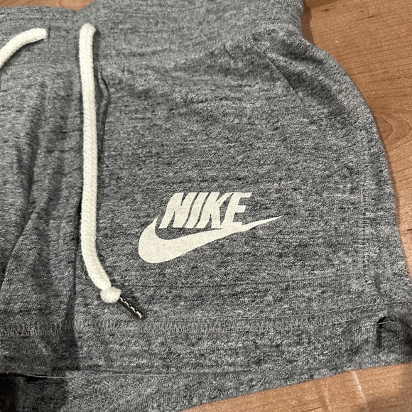 Are Nike drawstring sweat shorts - Picture 2 of 7